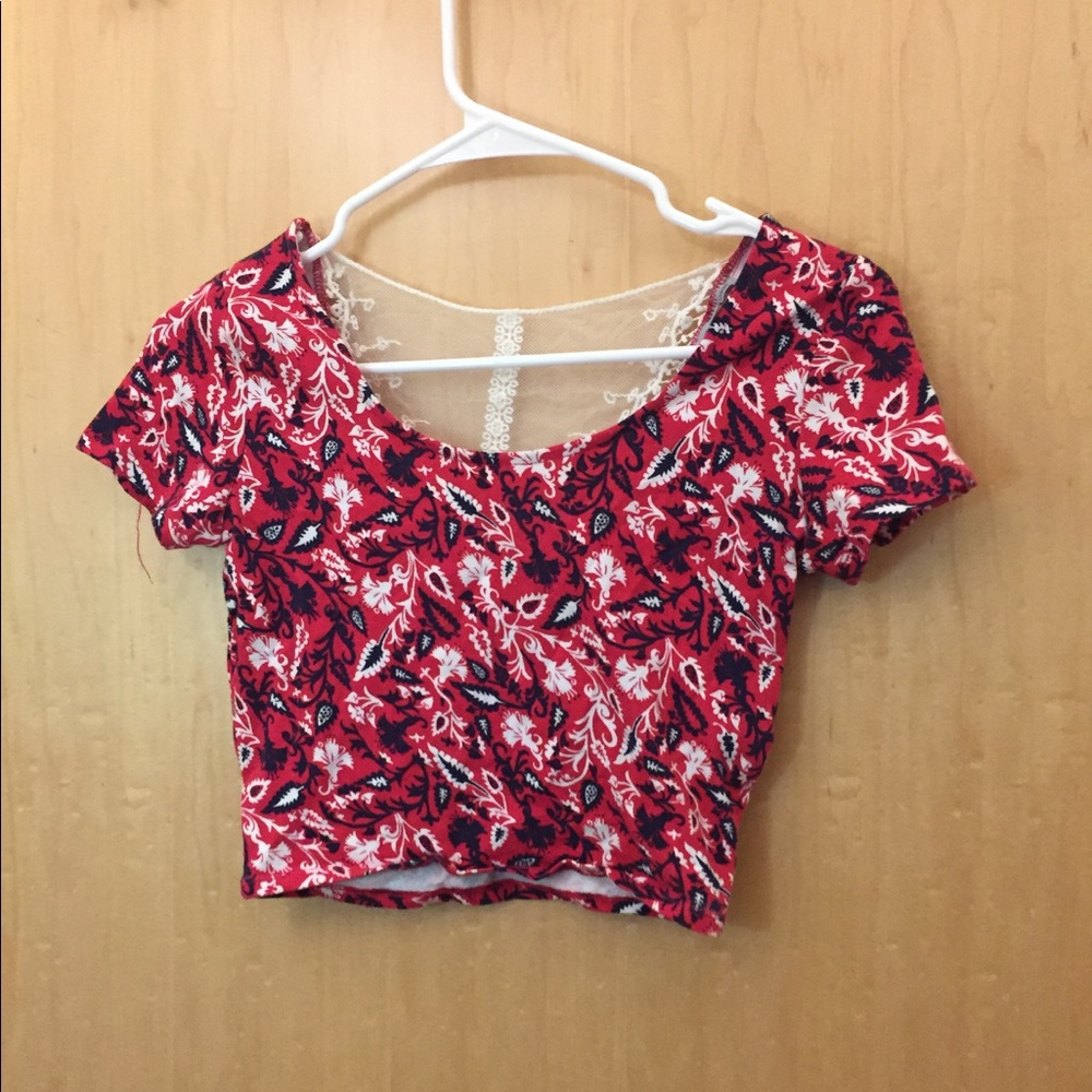 Cute crop top